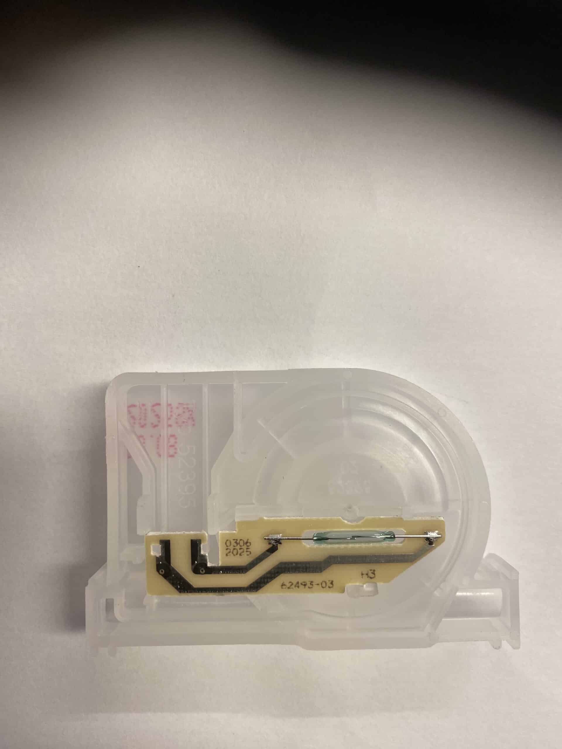 Bosch 00611317 Flow Through Sensor